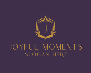 Elegant Wreath Stylist logo design