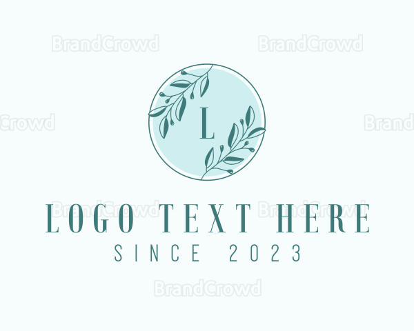 Organic Leaf Wreath Logo