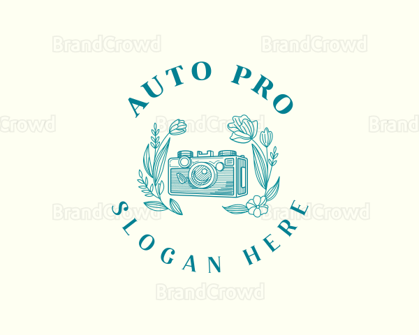 Retro Wedding Camera Logo