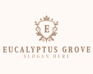 Royal Upscale Boutique logo design