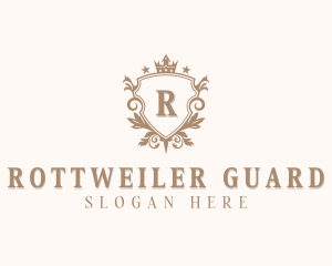 Royal Upscale Boutique logo design