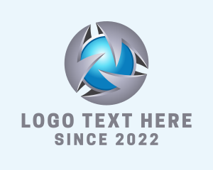 Multimedia - 3D Cyberspace Gaming logo design