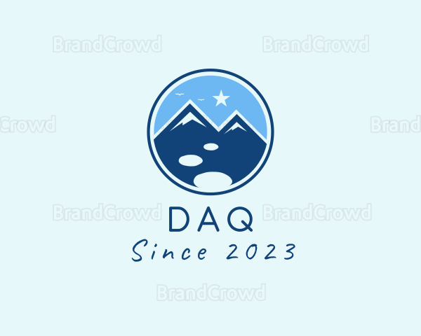 Natural Mountaineering Badge Logo
