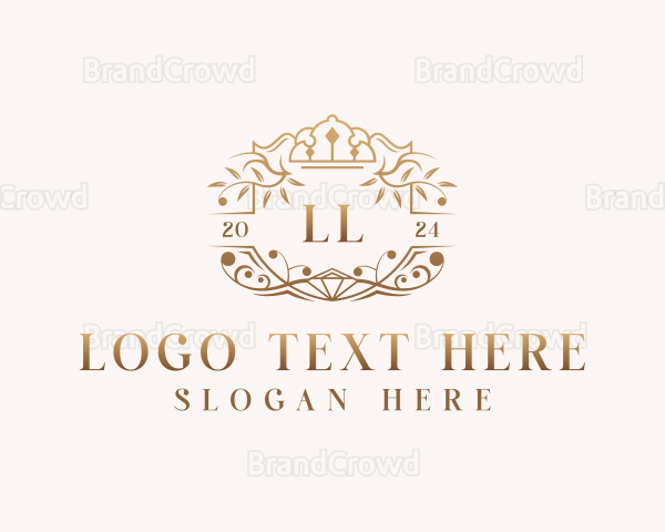 Regal Crown Boutique Logo