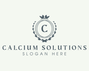 Elegant Wreath Boutique logo design