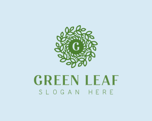 Natural Wreath Spa logo design