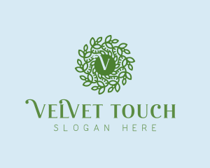 Natural Wreath Spa logo design