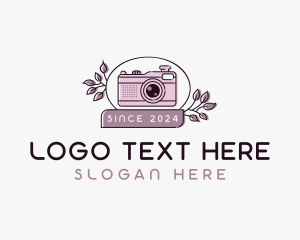 Vlog - Camera Rangefinder Studio logo design