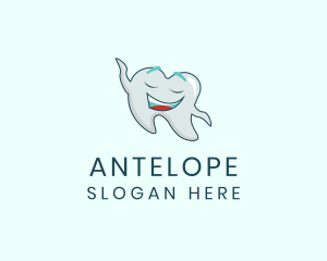 Happy Dental Tooth Logo