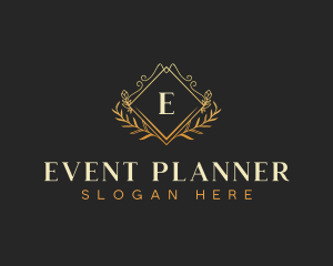 Luxury Wreath Wedding Planner logo design