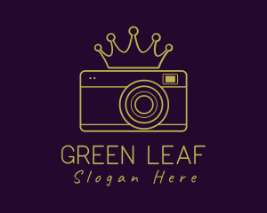 Camera - Deluxe Crown Photography logo design