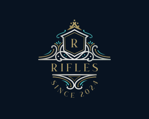 Royal Premium Crest logo design