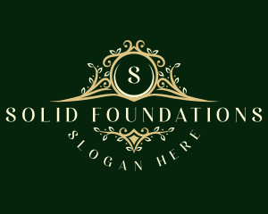 Luxury Organic Boutique Logo