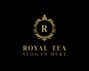 Royal Upscale Boutique logo design