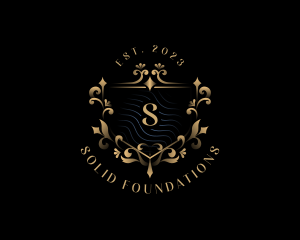 Royalty Luxury Fashion Logo