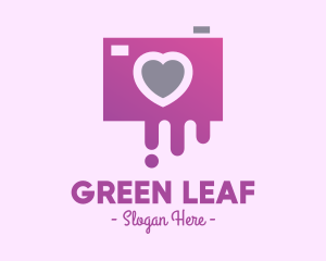 Camera - Heart Love Photography logo design