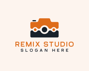 Media Camera Studio logo design