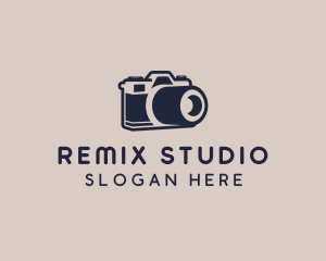 Camera Lens Studio logo design