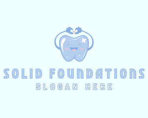 Dental Tooth Dentist Logo