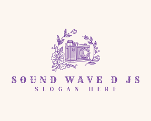 Retro Wedding Camera Logo