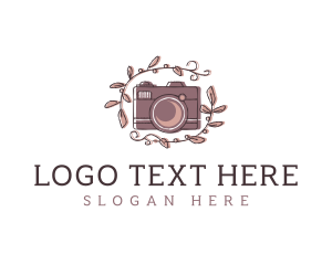 SLR Camera Vlogger Logo