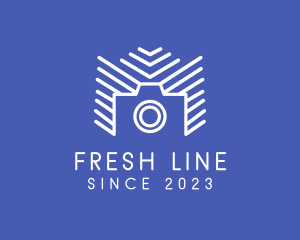 Minimalist Camera Line Art logo design