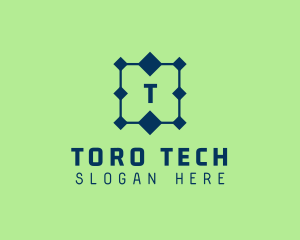 Tech Circuit Connection  logo design