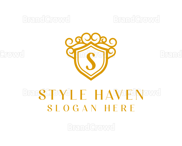 Royal Hotel Crest Logo