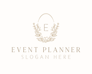 Elegant Wedding Planner Wreath logo design