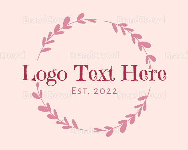 Traditional Handmade Wreath Logo