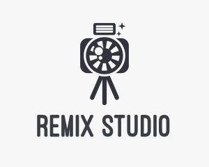 Camera Lens Studio logo design