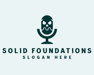 Skull Mic Podcast Logo
