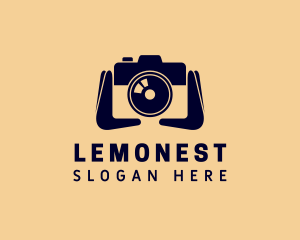 Camera Photographer Vlogger Logo