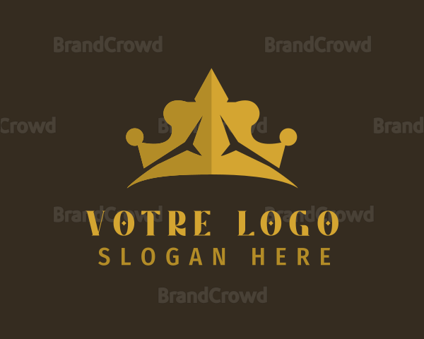 Gold Tiara Boutique Logo