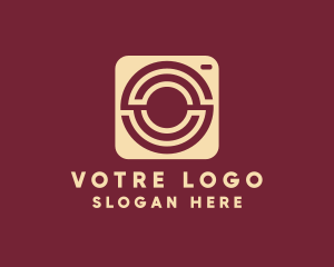 Vlogger - Labyrinth Maze Instant Camera logo design