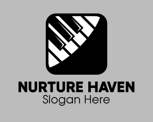 Piano Music Mobile App logo design