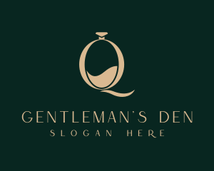 Elegant Perfume Letter Q logo design