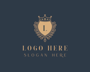 Upscale Regal Boutique Logo