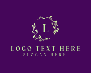 Luxury Wreath Boutique Logo