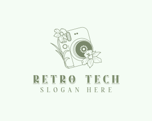 Polaroid Camera Photographer logo design