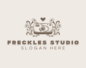 Photographer Camera Studio logo design