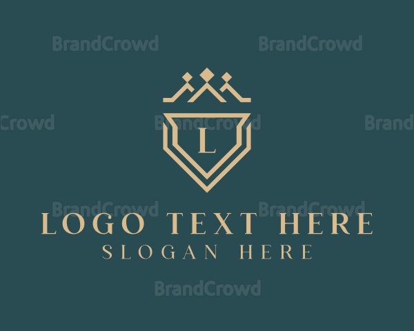 Upscale Royal Boutique Logo