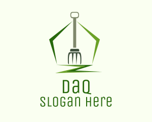 Green Lawn Service  Logo