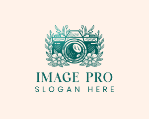 Camera Wreath Photography logo design