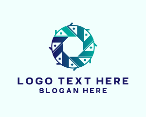 Vlogger - House Lens Photography logo design