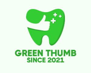 Green Dental Clinic logo design