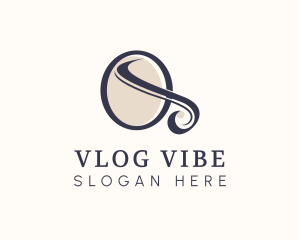 Vlogging - Luxury Startup Letter Q Brand logo design