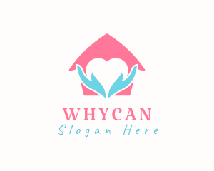 Heart House Care  Logo