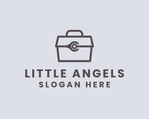 Minimalist Tool Toolbox logo design