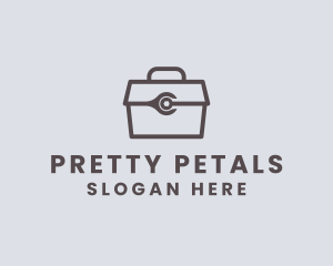 Minimalist Tool Toolbox logo design